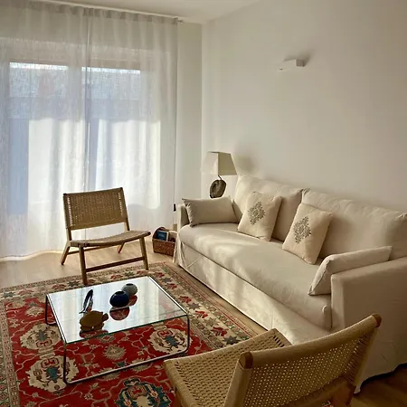 Sea View Charme سيستري ليفانتي